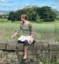 Load image into Gallery viewer, Alee Pullover Sport / DK Weight Knitting Pattern