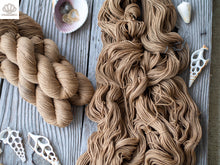 Load image into Gallery viewer, Black Walnut Lt brown Naturally Dyed DK