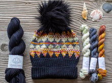 Load image into Gallery viewer, Joulukuu Hat Kit