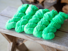 Load image into Gallery viewer, MintSea