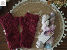Load image into Gallery viewer, Seeds of Grain Mitt Kit