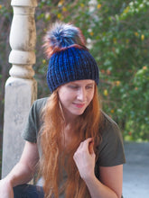 Load image into Gallery viewer, Ribbed Beanies Knitting Pattern Chunky Weight