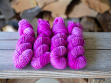 Load image into Gallery viewer, Magenta