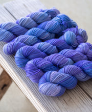 Load image into Gallery viewer, Periwinkle