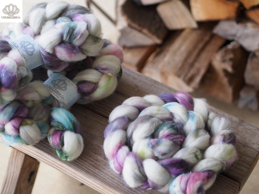 Snowflakes that stay on my nose and eyelashes SW Merino and Stellina Combed Top