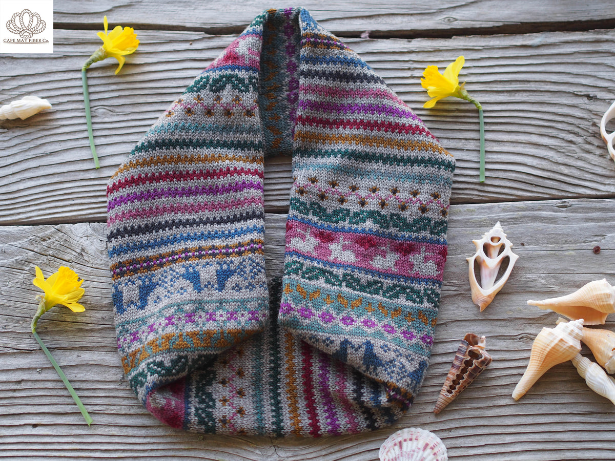 Bunnies Birds and Blooms Cowl / Fingering Weight Knitting Pattern