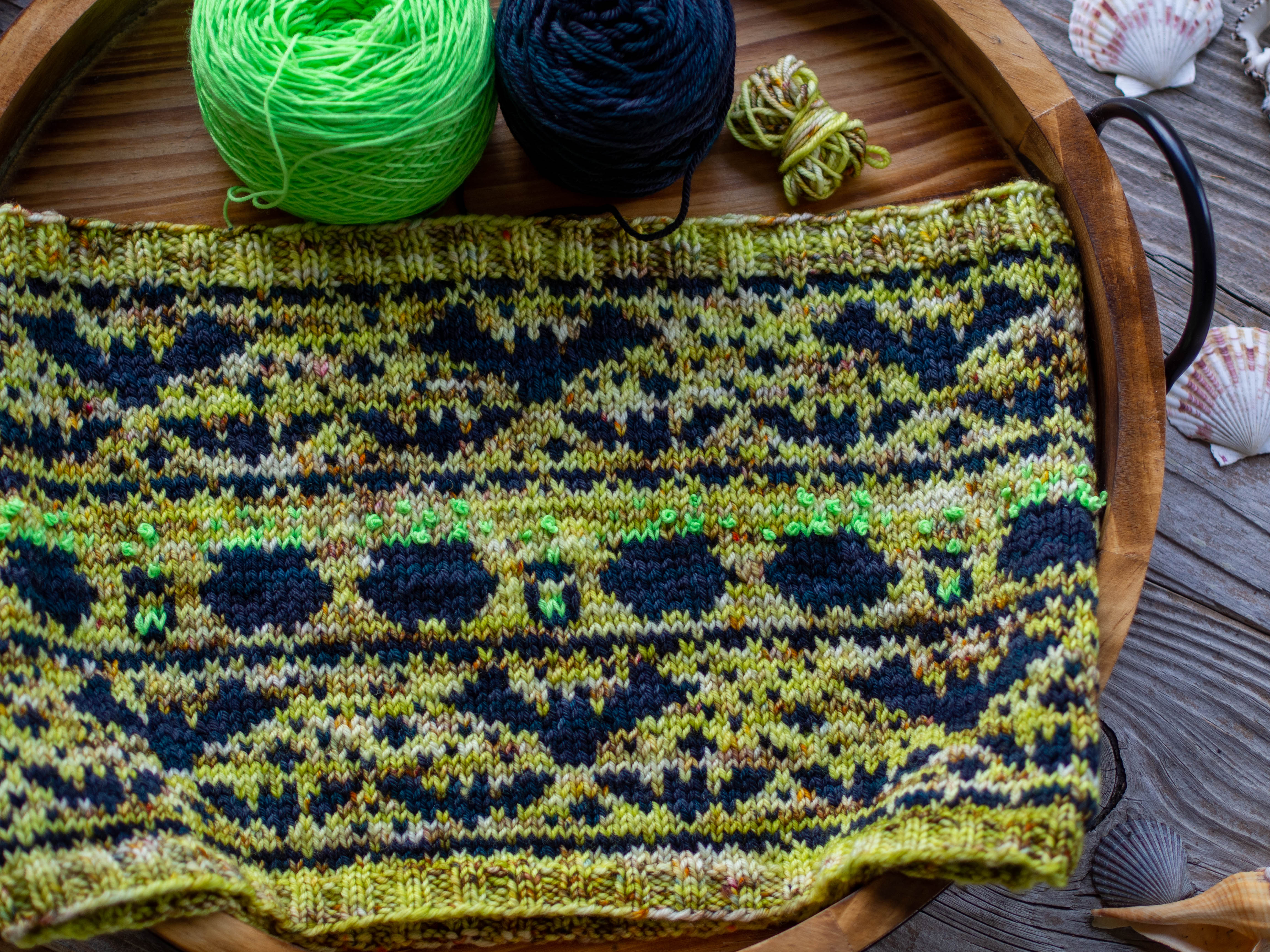 Cauldron of Bats Cowl Sport / DK Knitting Pattern – Cape May Fiber