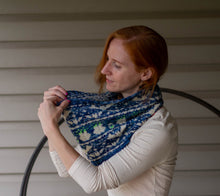 Load image into Gallery viewer, Cauldron of Bats Cowl Sport / DK Knitting Kit
