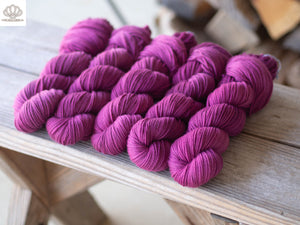 Cochineal Naturally Dyed DK