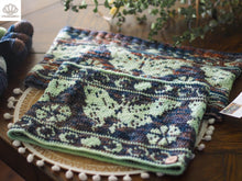 Load image into Gallery viewer, Luna Moth Cowl Kit
