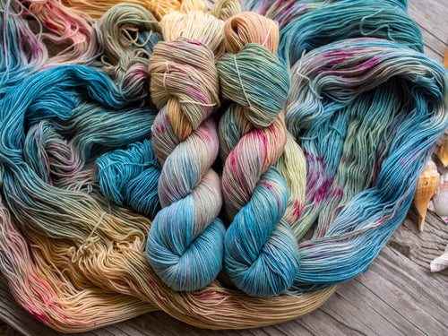 Naturally / Botanically Dyed – Cape May Fiber