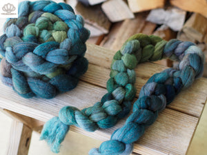 Seeing Stone Merino and Glitter Combed Top
