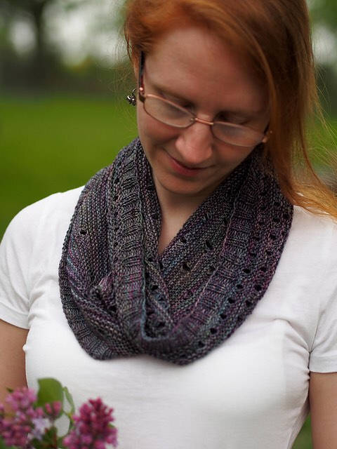 Dodging Rain Drops Cowl Knitting Pattern Fingering Weight