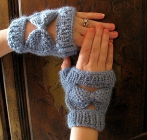 Bow Tie Wristers Fingerless Mitt Knitting Pattern Worsted