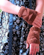Load image into Gallery viewer, Bow Tie Wristers Fingerless Mitt Knitting Pattern Worsted

