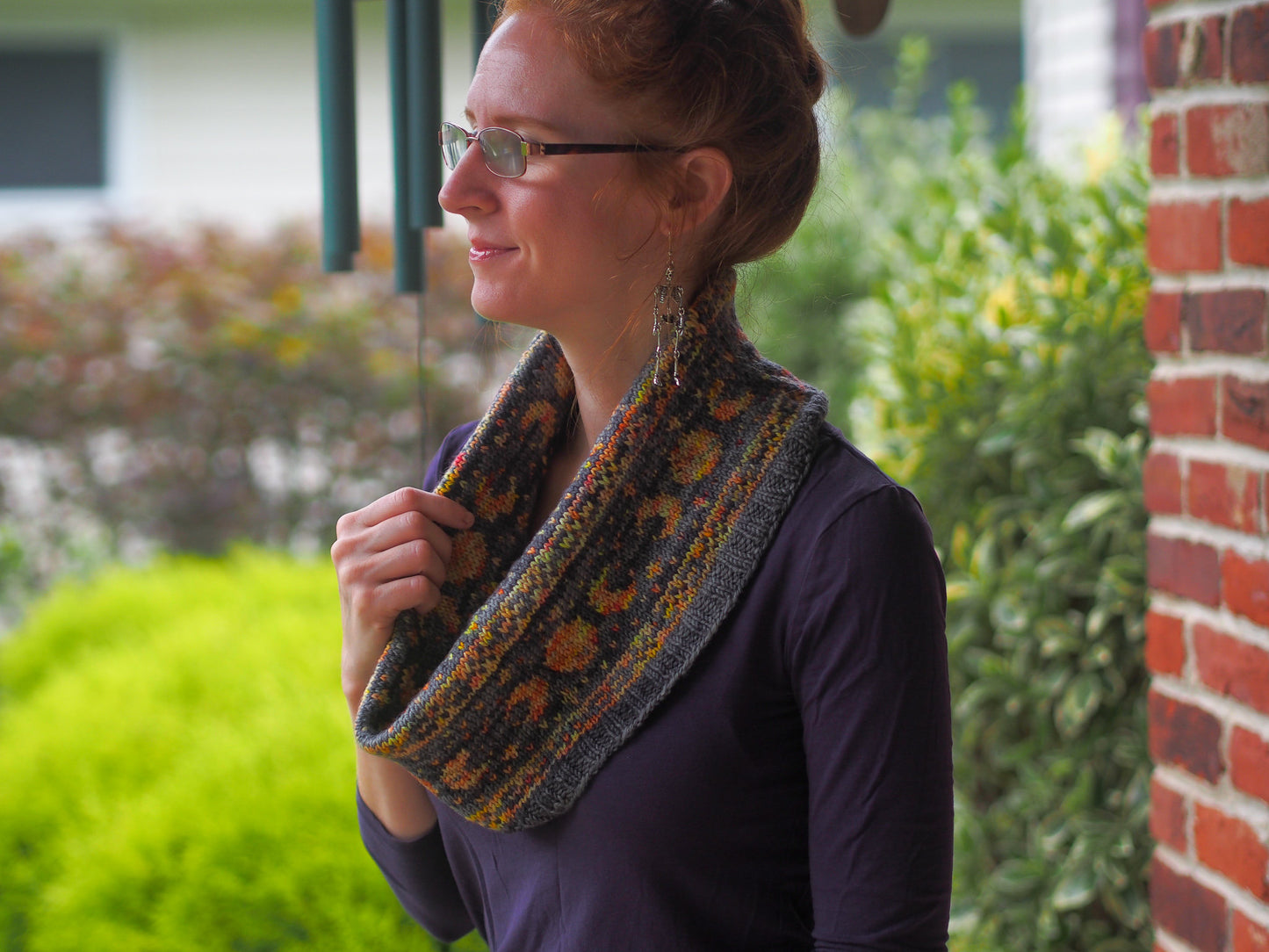 Broom Riding Cowl Hand Knitting Pattern DK and Fingering Weight